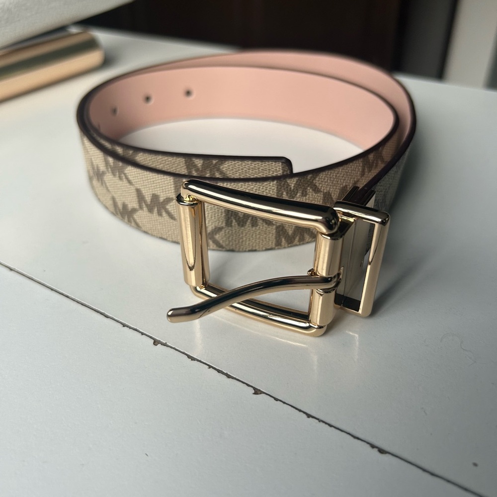 Michael Kors Tan and Gold Leather Belt